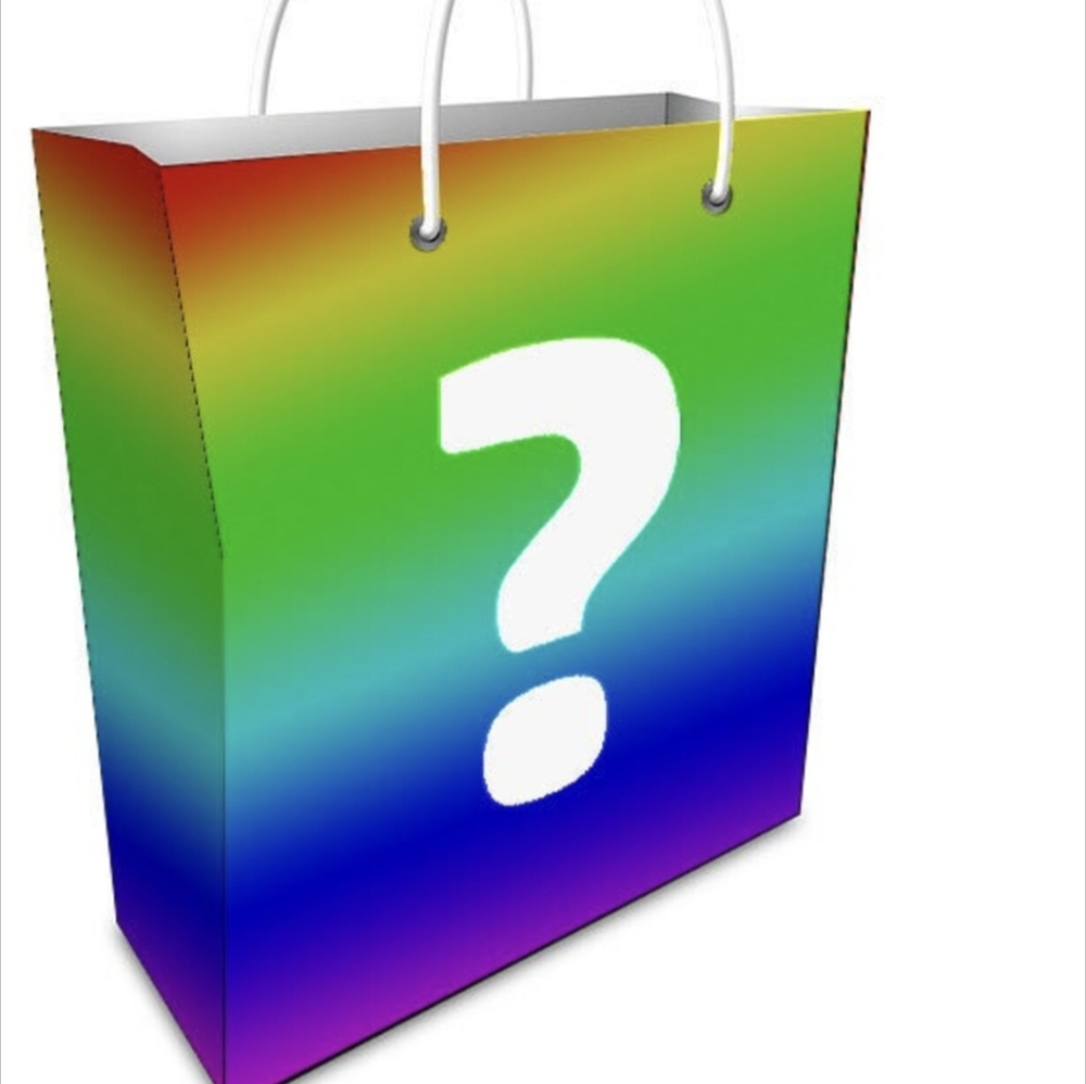 $25 mystery woman's clothing box